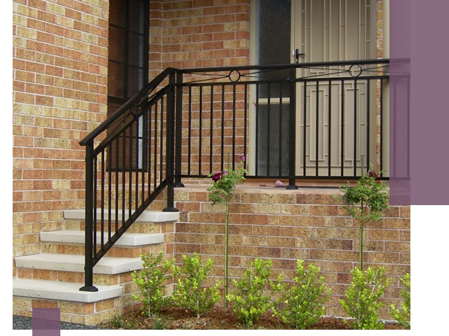 Уличные перила из металла под ключ в Назрани