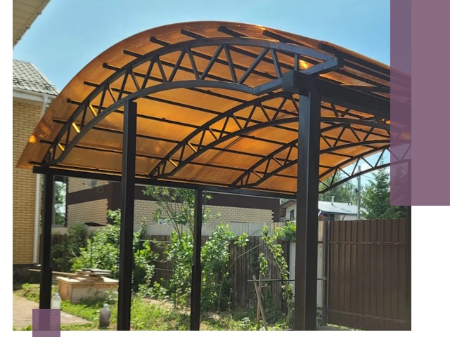 Изготовление навесов под ключ в Назрани из качественных материалов