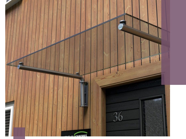 Стеклянные козырьки на входы и фасады в Назрани