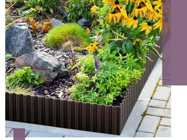 Металлические бордюры для клумб в Назрани — производство и монтаж