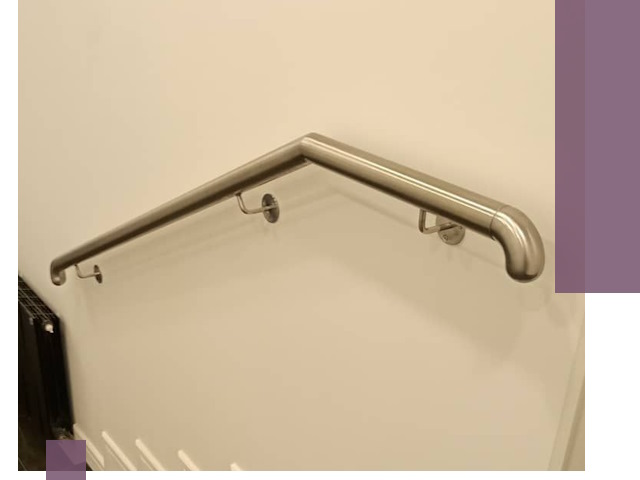 Изготовление пристенных поручней в Назрани под ключ за сроки